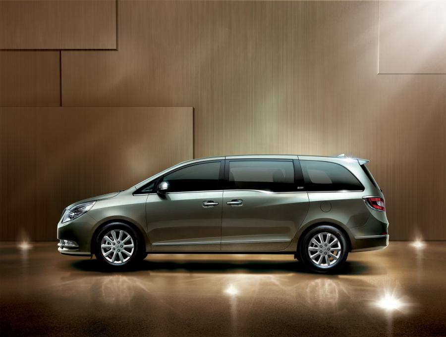  Buick GL8 2011 года  (фото 38 из 42)